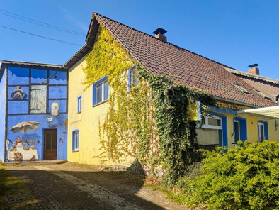 Außenansicht mit Zugang Bäckerei