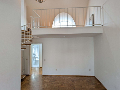 Wohnzimmer und Galerie