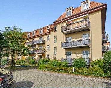 Gebäudeansicht Gartenseite