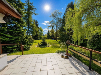 Herrlicher Blick in den Garten