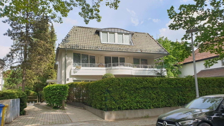 Haus - Straßenansicht