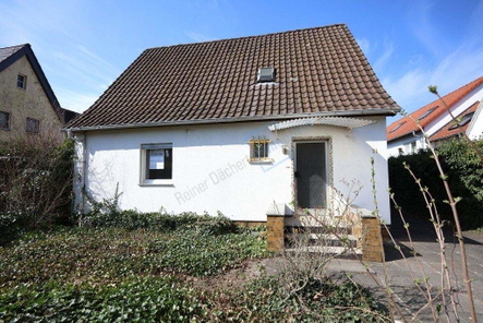 HAUSANSICHT STRASSENSEITE