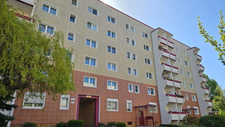 Straßenansicht
