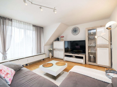 Helles Wohnzimmer