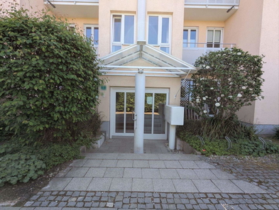 Außenansicht Eingang
