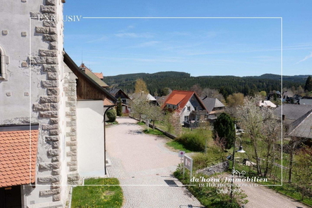 Charmante-4-Zi-ETW-Kirchblick-Feldbergwtm.JPG