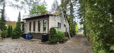 Außenansicht, rückwärtig