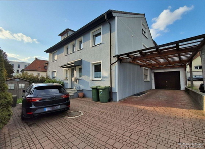 Außenansicht Straßenseite