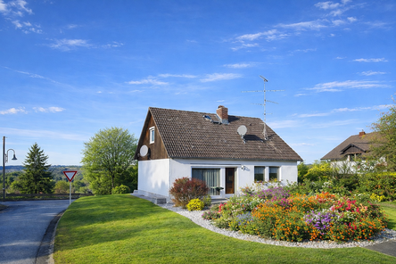 Wohnhaus KI generiert