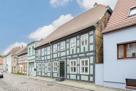 Außenansicht Straßenseitig