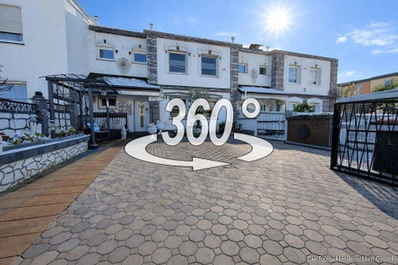 360