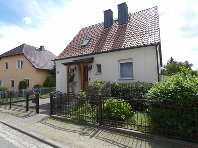 1 Straßenansicht.JPG