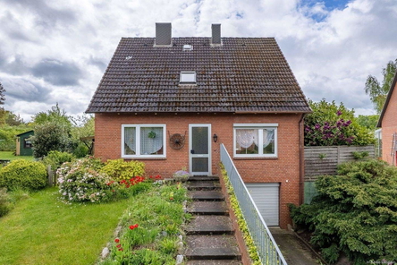 Blick auf das Haus von der Ulmenstraße