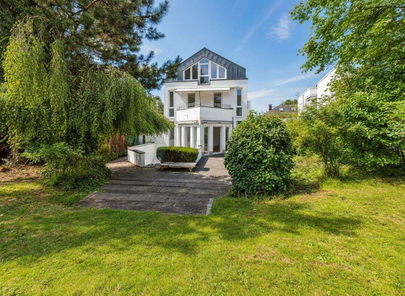 Hausansicht Gartenzugang