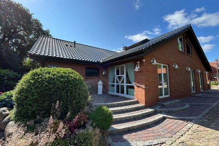 Vorderansicht des Hauses