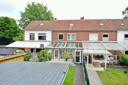 Hausansicht Garten