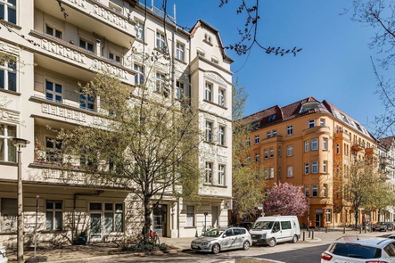 sehr schöner Altbau