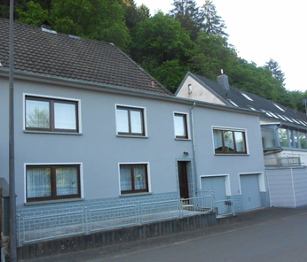 Front1.JPG
