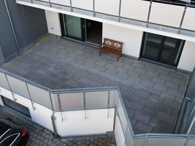 Die großzügige Terrasse