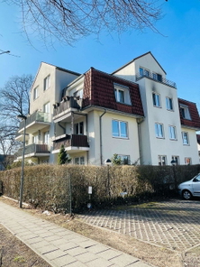 Rückseite Mehrfamilienhaus