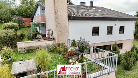 Außenansicht-Blick auf den Garten