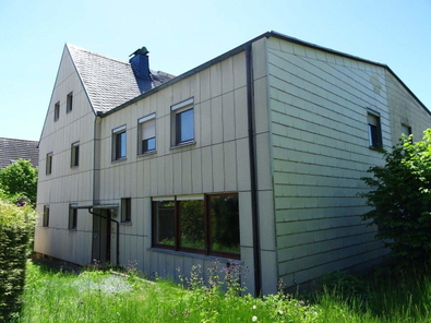 Doppelhaushälfte mit Anbau