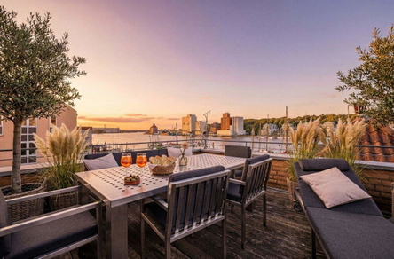 Dachterrasse (mit KI visualisiert)