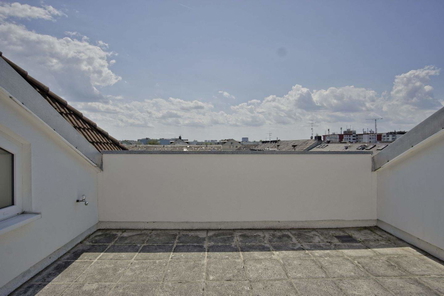 sonnige Dachterrasse