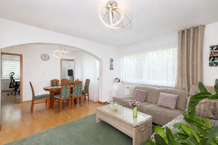 Wohnzimmer (Ansicht zum Essbereich)