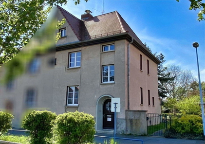 Straßenansicht