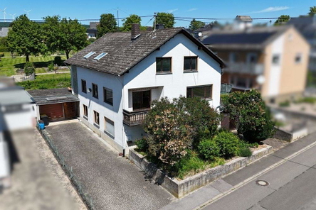 Straßenansicht