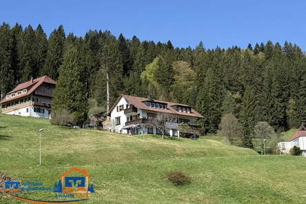 Großzügiges Mehrfamiliennhau