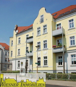 Straßenansicht