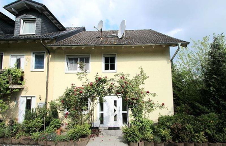 Außenansicht von der Straße aus