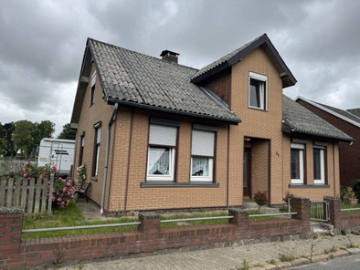 Straßenansicht