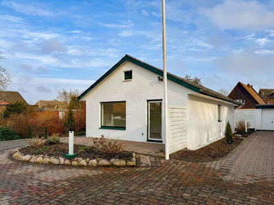 1. Außenansicht Vorderseite.jpg