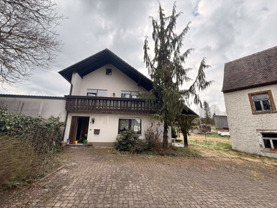 Außenansicht Hauptgebäude