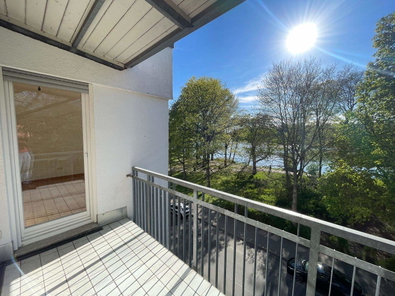 Highlight...Balkon mit Schloßteichblick