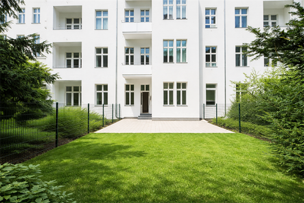 Terrasse und Garten