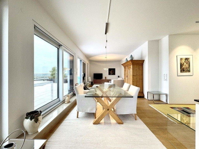 lichtdurchflutet