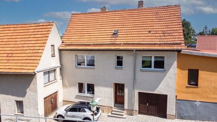 Straßenansicht