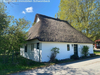 Charmantes Reetdachhaus mit authentischem Charakter