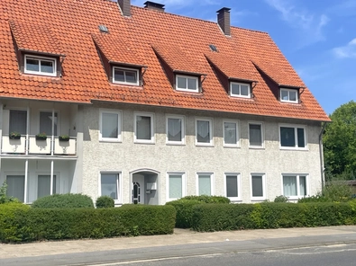 Gepflegte Vorderansicht mit ne