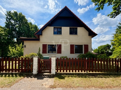 Straßenansicht