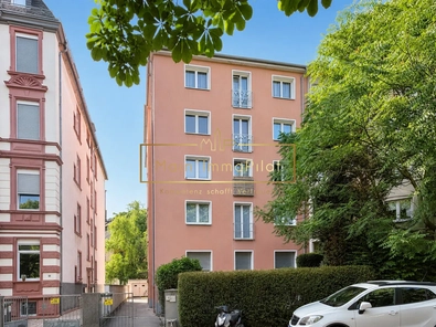 Gepflegtes Gebäude