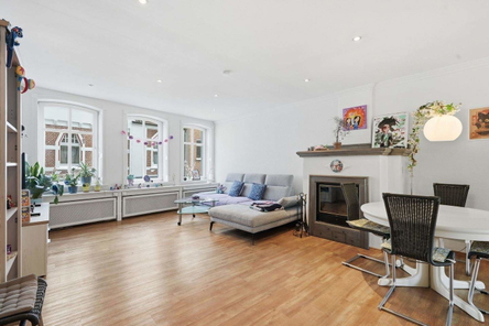 Wohnzimmer - Maisonette-Wohnung.jpg