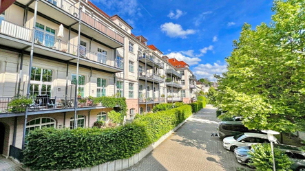 Batschari Palais Außenansicht Kopie