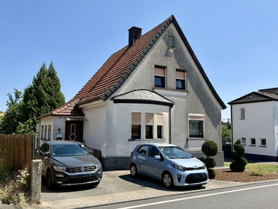 Vorderansicht Wohngebäude