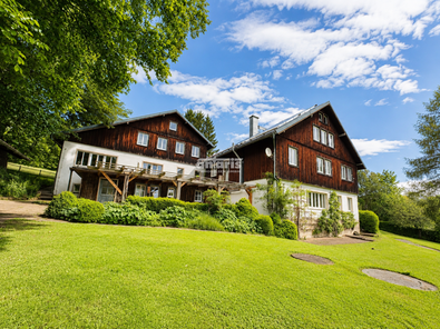 Wohnhaus und Gästehaus