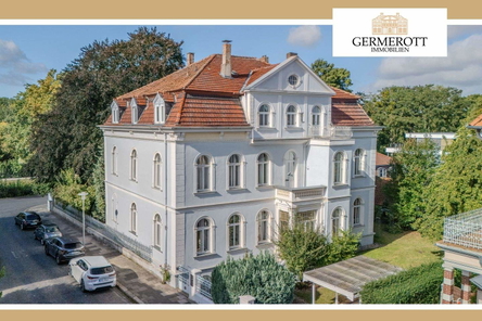 Villa Titelbild